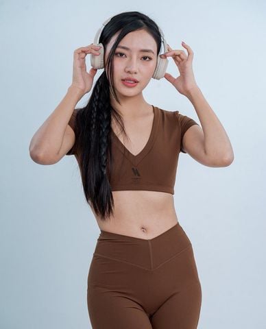  AZURA - Áo bra thể thao nữ cổ tim tay ngắn 