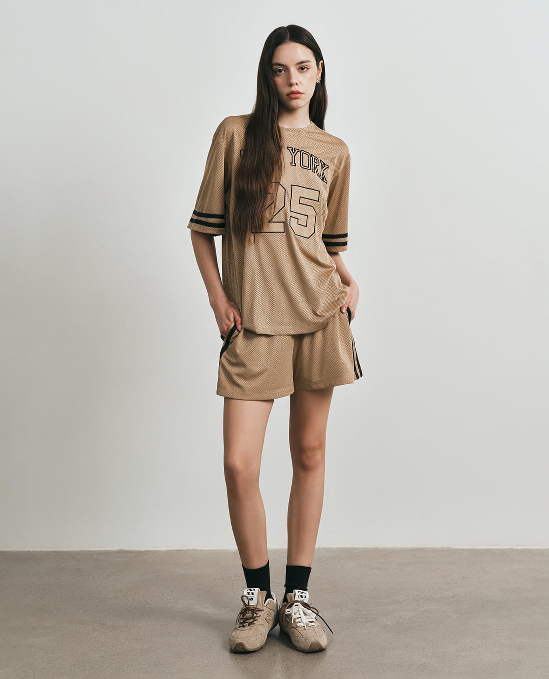 DEZUS - Set áo thun và quần short thể thao nữ Temid