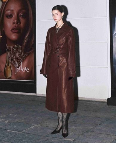  DEZUS - Áo khoác da nữ dáng dài phối thắt lưng Opaline 