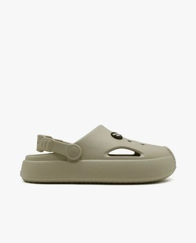  SNEAKERBUZZ - Giày clog unisex phối quai Famility 