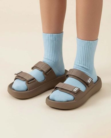  SNEAKERBUZZ - Dép unisex quai ngang phối logo 
