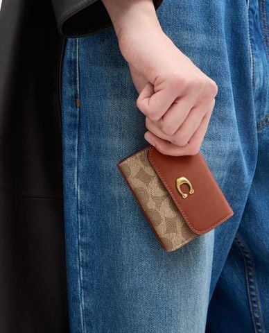  COACH - Ví nữ đựng thẻ phom chữ nhật Essential 