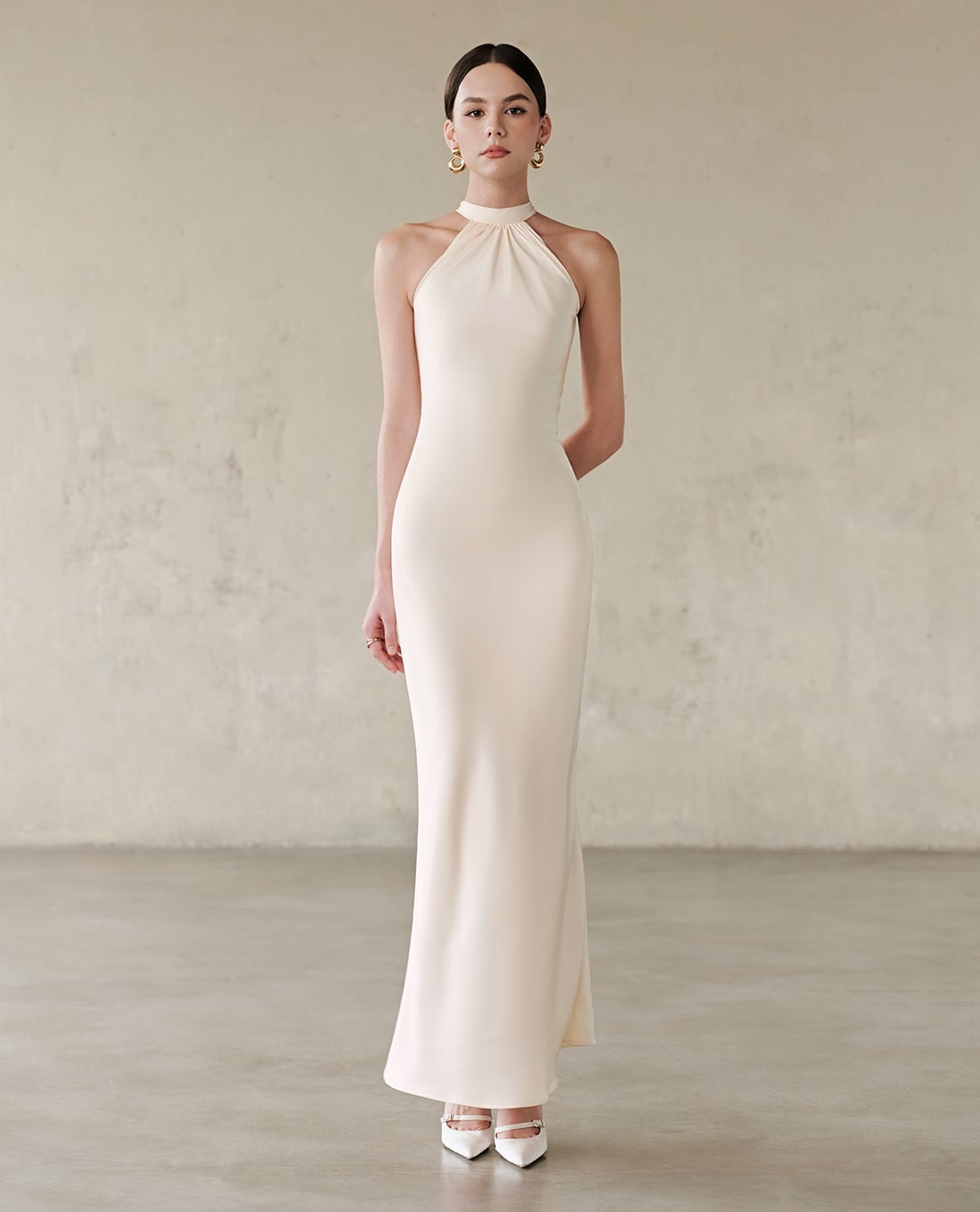 LARMES - Đầm maxi cổ yếm đuôi cá Evyn