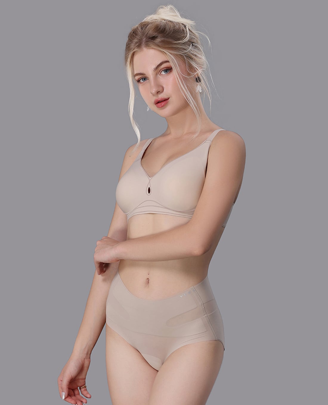 VERA - Quần lót nữ lưng cao nylon trơn