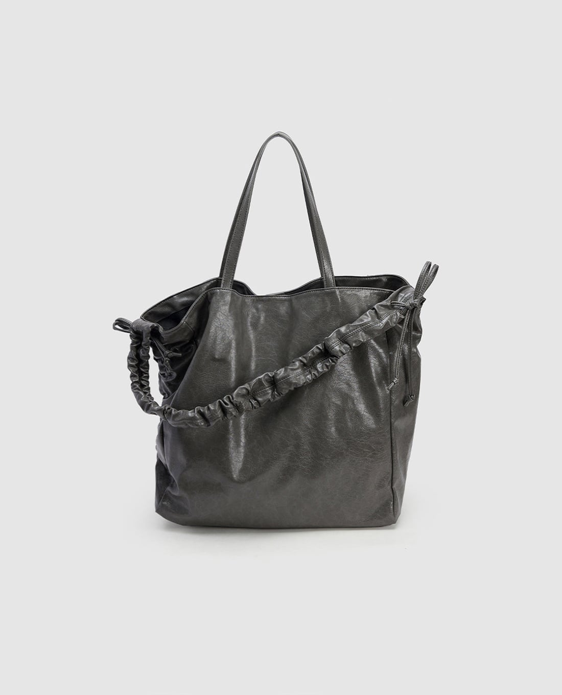 URBAN REVIVO - Túi đeo vai nữ phom chữ nhật