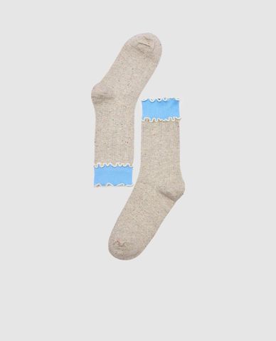  URBAN REVIVO - Vớ nữ cổ cao viền xoăn 