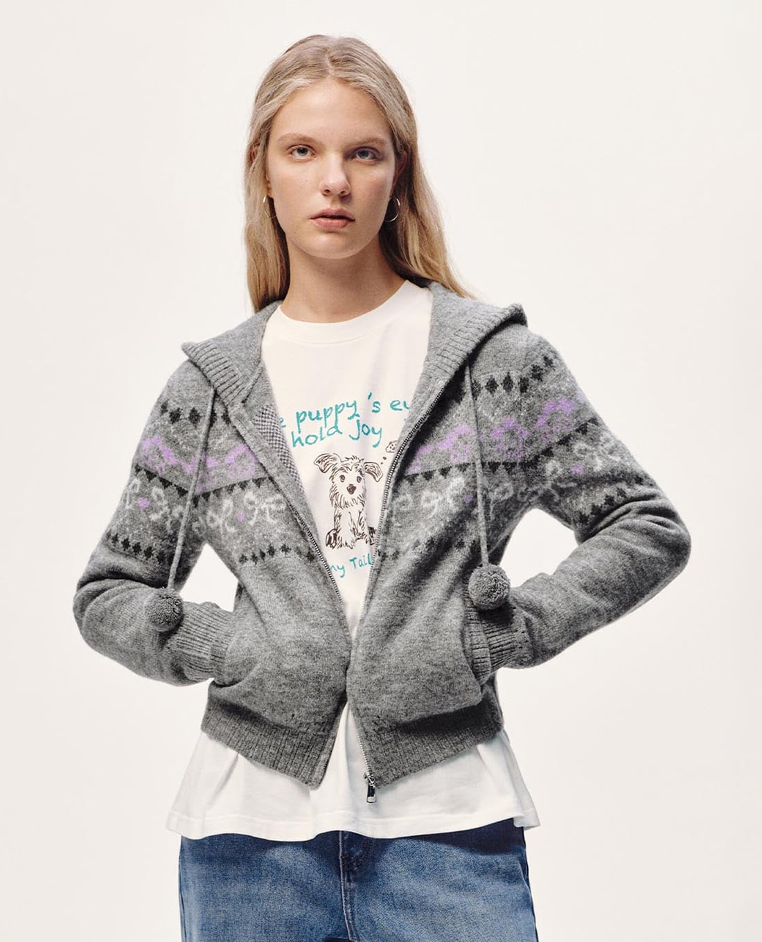 URBAN REVIVO - Áo khoác dệt kim nữ phối mũ họa tiết nordic