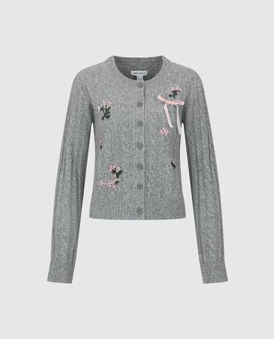  URBAN REVIVO - Áo khoác cardigan nữ tay dài thêu hoa phối nơ 