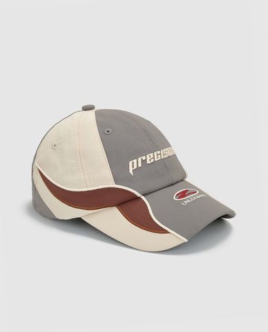  URBAN REVIVO - Nón bóng chày unisex thêu chữ 