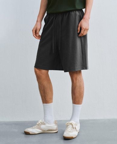  URBAN REVIVO - Quần short nam ống rộng lưng thun dây rút 