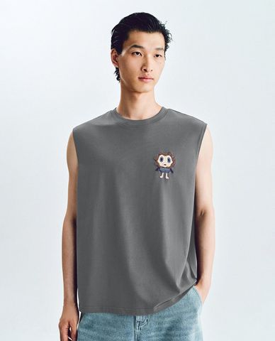  URBAN REVIVO - Áo sát nách nam phối họa tiết 