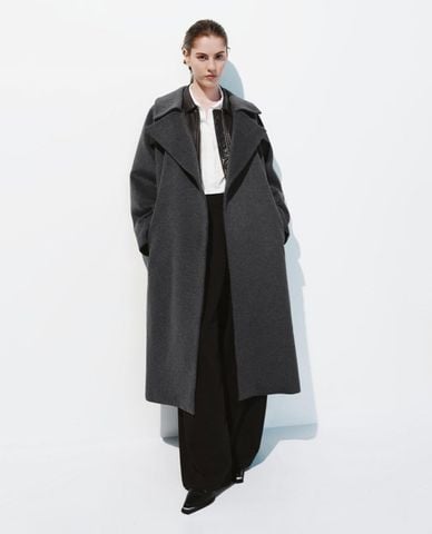  URBAN REVIVO - Áo khoác măng tô nữ dáng dài phối đai lưng 