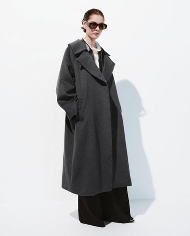  URBAN REVIVO - Áo khoác măng tô nữ dáng dài phối đai lưng 