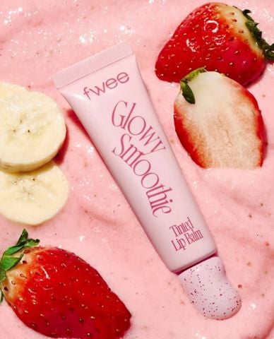  FWEE - Son dưỡng có màu Glowy Smoothie Tinted 