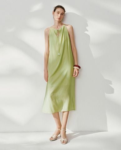  URBAN REVIVO - Đầm sát nách midi phom suông 