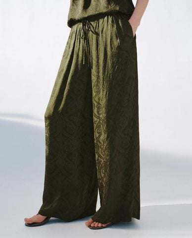  URBAN REVIVO - Quần nữ ống rộng phối dây rút họa tiết paisley 