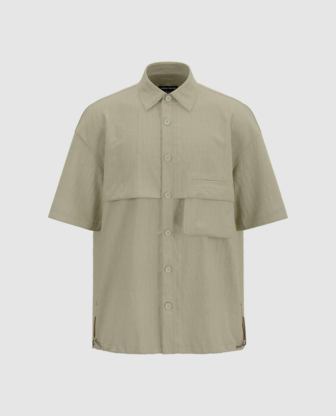 URBAN REVIVO - Áo sơ mi nam cổ bẻ tay ngắn phối túi hộp