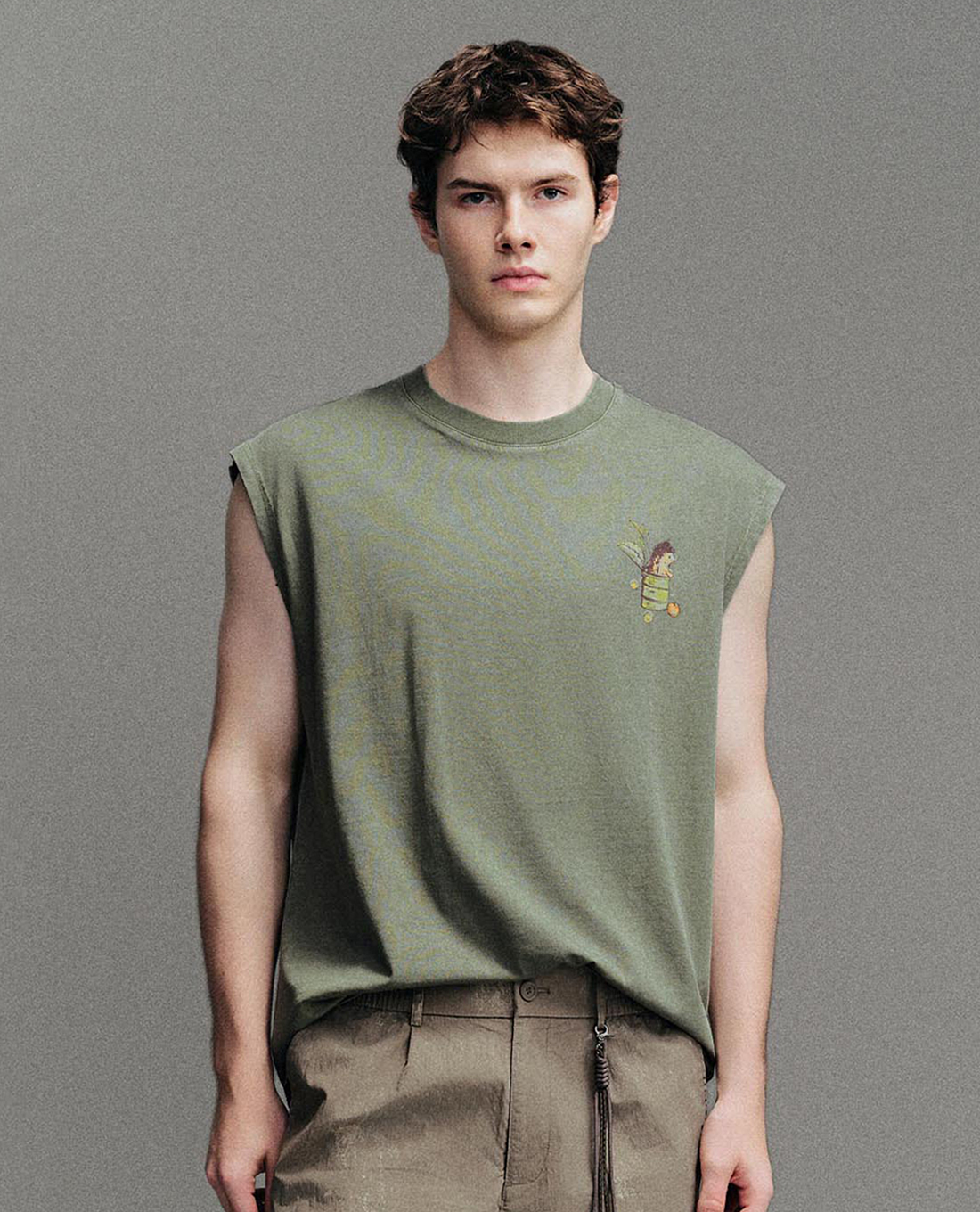 URBAN REVIVO - Áo sát nách nam cổ tròn năng động