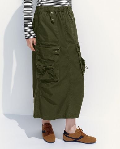  URBAN REVIVO - Chân váy phom suông midi phối túi 