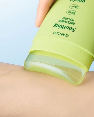  GOODAL - Kem chống nắng Heartleaf Soothing Quick Sliding SPF 50+ PA++++ 