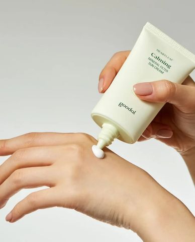  GOODAL - Kem chống nắng Houttuynia Cordata Calming Mineral Filter SPF 50+ PA++++ 