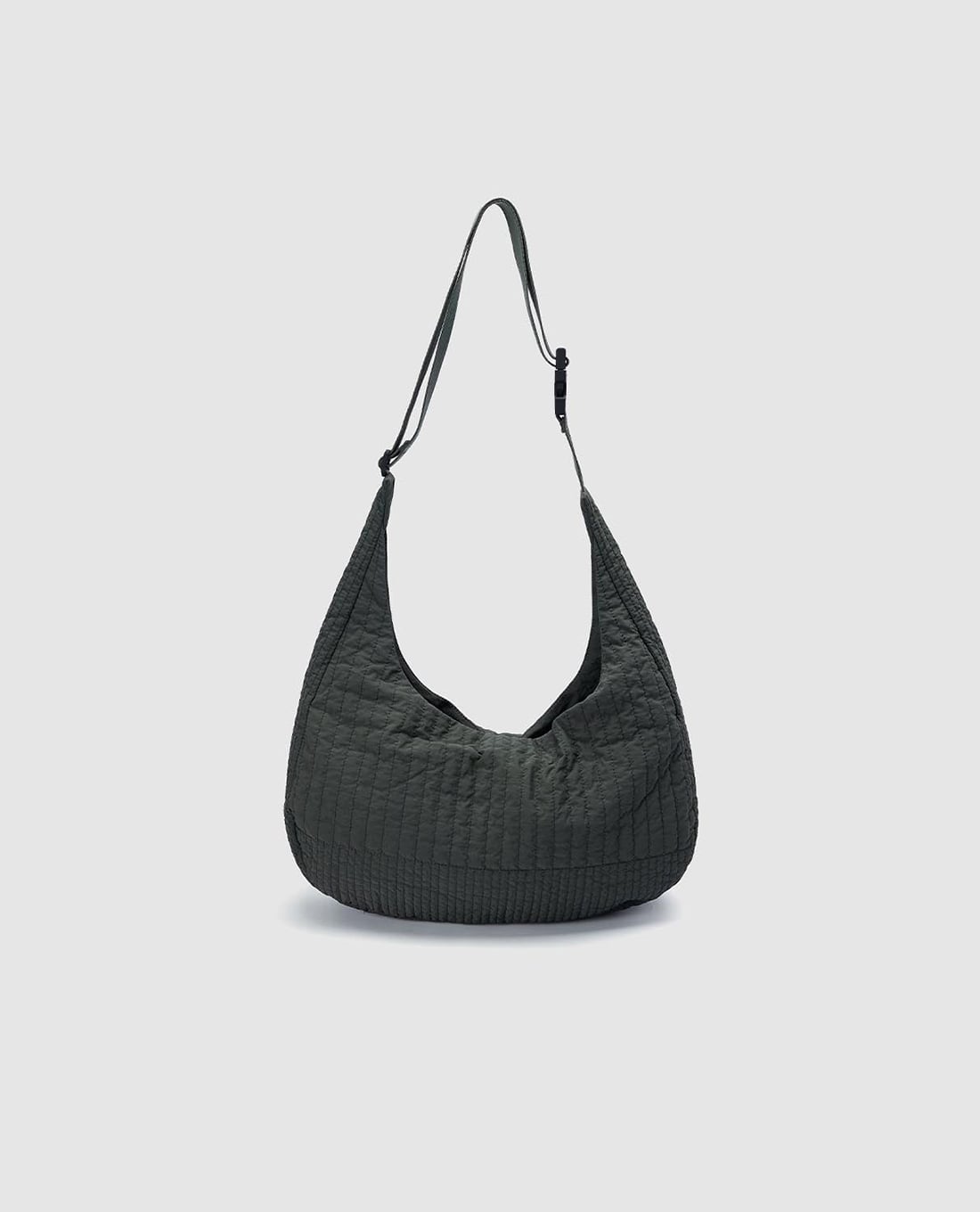 URBAN REVIVO - Túi đeo chéo nam hình bán nguyệt