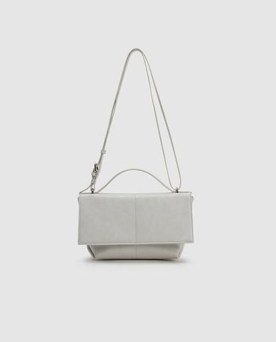  URBAN REVIVO - Túi đeo vai nữ hình thang nắp gập 