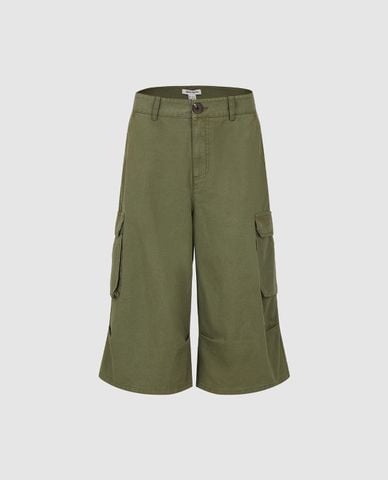  URBAN REVIVO - Quần short nữ ống rộng túi hộp cá tính 