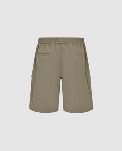  URBAN REVIVO - Quần short nam ống rộng lưng thun 