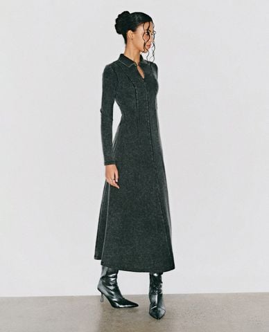  DEZUS - Đầm midi cổ bẻ tay dài dáng ôm Bryniel 