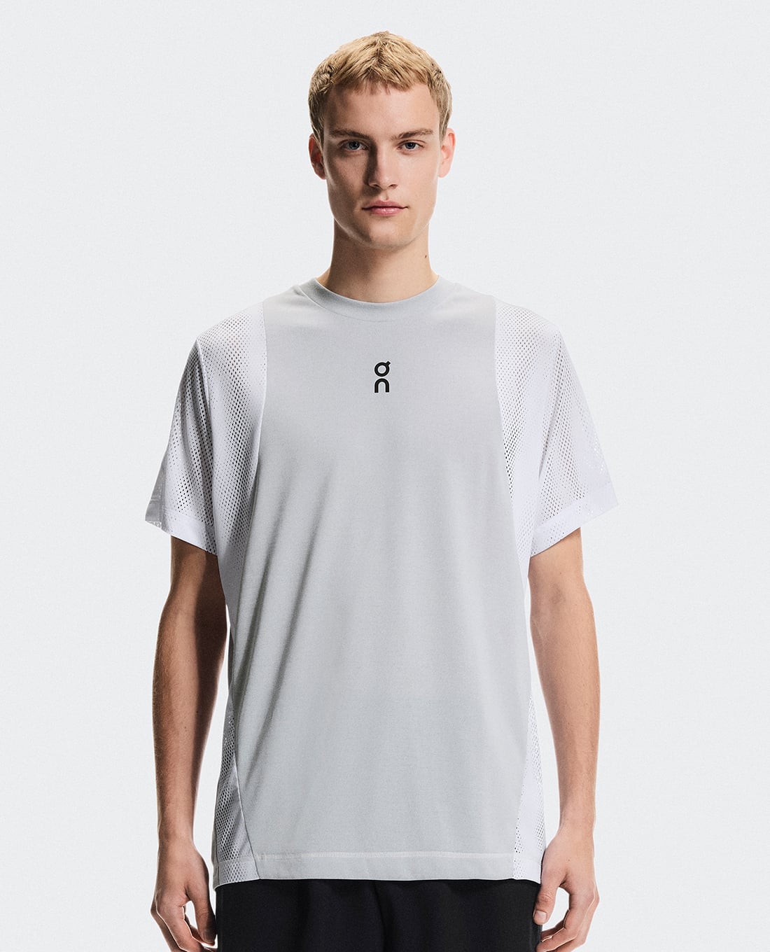 ON RUNNING - Áo thun thể thao nam cổ tròn tay ngắn Train Volt T