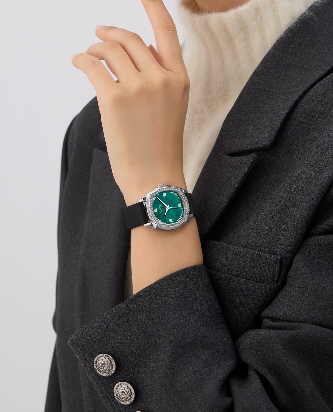 GUESS - Đồng hồ nữ Liv 32mm