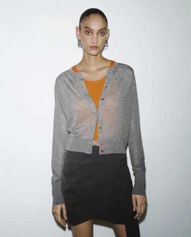  URBAN REVIVO - Áo khoác cardigan nữ cổ tròn tay dài 