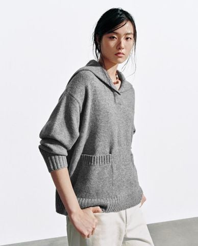  URBAN REVIVO - Áo dệt kim nữ cổ thủy thủ tay dài 