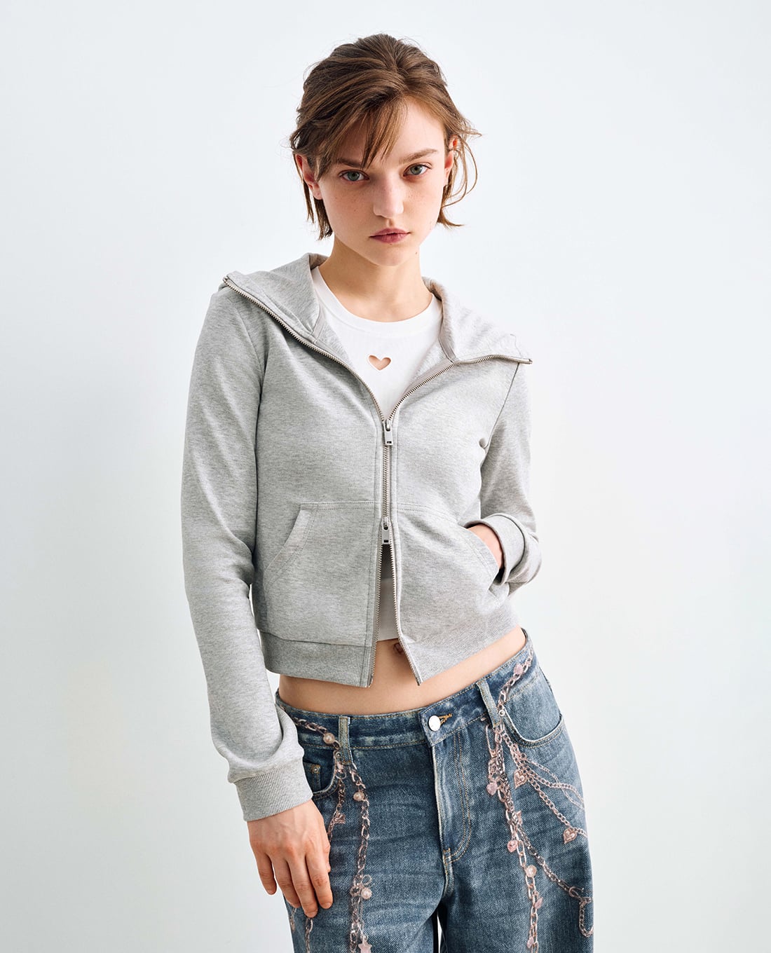 URBAN REVIVO - Áo khoác phối mũ nữ tay dài phom croptop