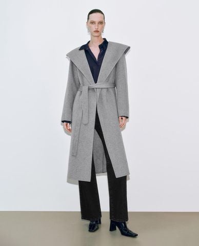  URBAN REVIVO - Áo khoác dạ lông cừu nữ dáng dài phối đai thắt eo 