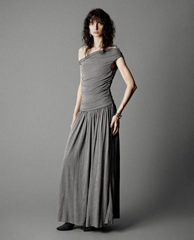  URBAN REVIVO - Đầm trễ vai maxi nhún eo 