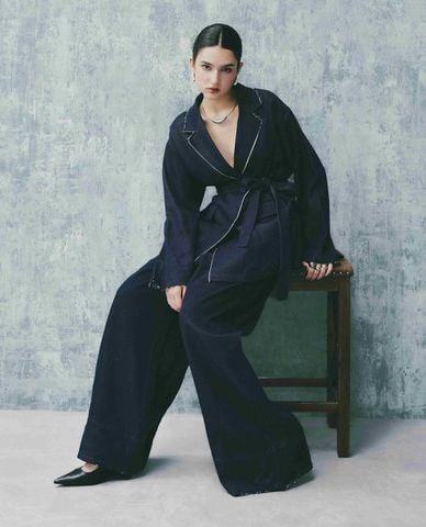  DEZUS - Áo khoác blazer nữ cổ V phối thắt lưng Drusilla 