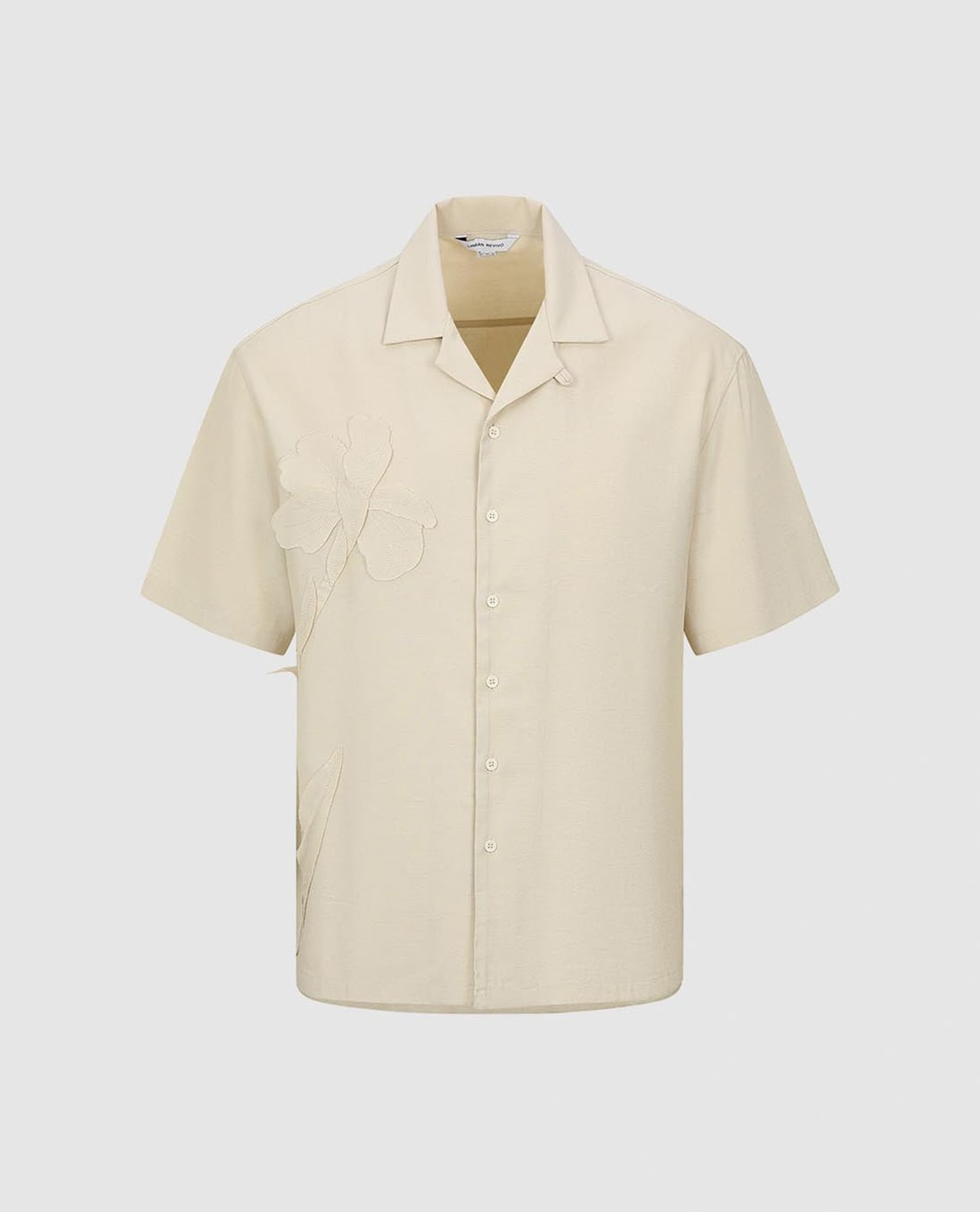 URBAN REVIVO - Áo sơ mi nam tay ngắn phối hoa