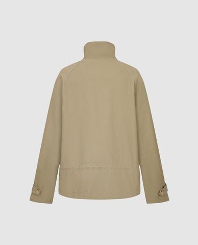  URBAN REVIVO - Áo khoác denim nữ cổ trụ tay dài phối túi 