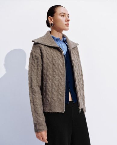  URBAN REVIVO - Áo khoác cardigan nữ cổ lớn khoá zip 