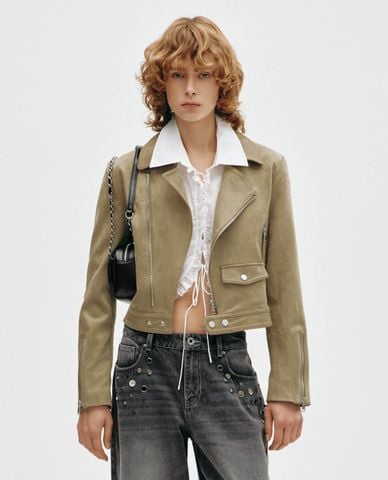  URBAN REVIVO - Áo khoác croptop nữ cổ bẻ tay dài khóa kéo 