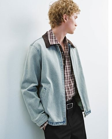  URBAN REVIVO - Áo khoác denim nam cổ nhung tay dài 