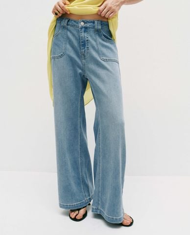  URBAN REVIVO - Quần jeans nữ ống rộng wash bạc 