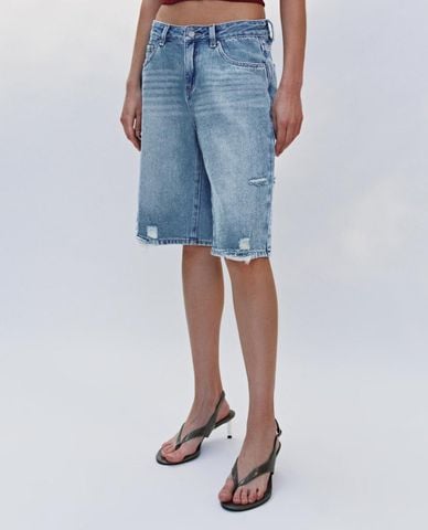  URBAN REVIVO – Quần shorts jeans nữ ngang gối thời trang 