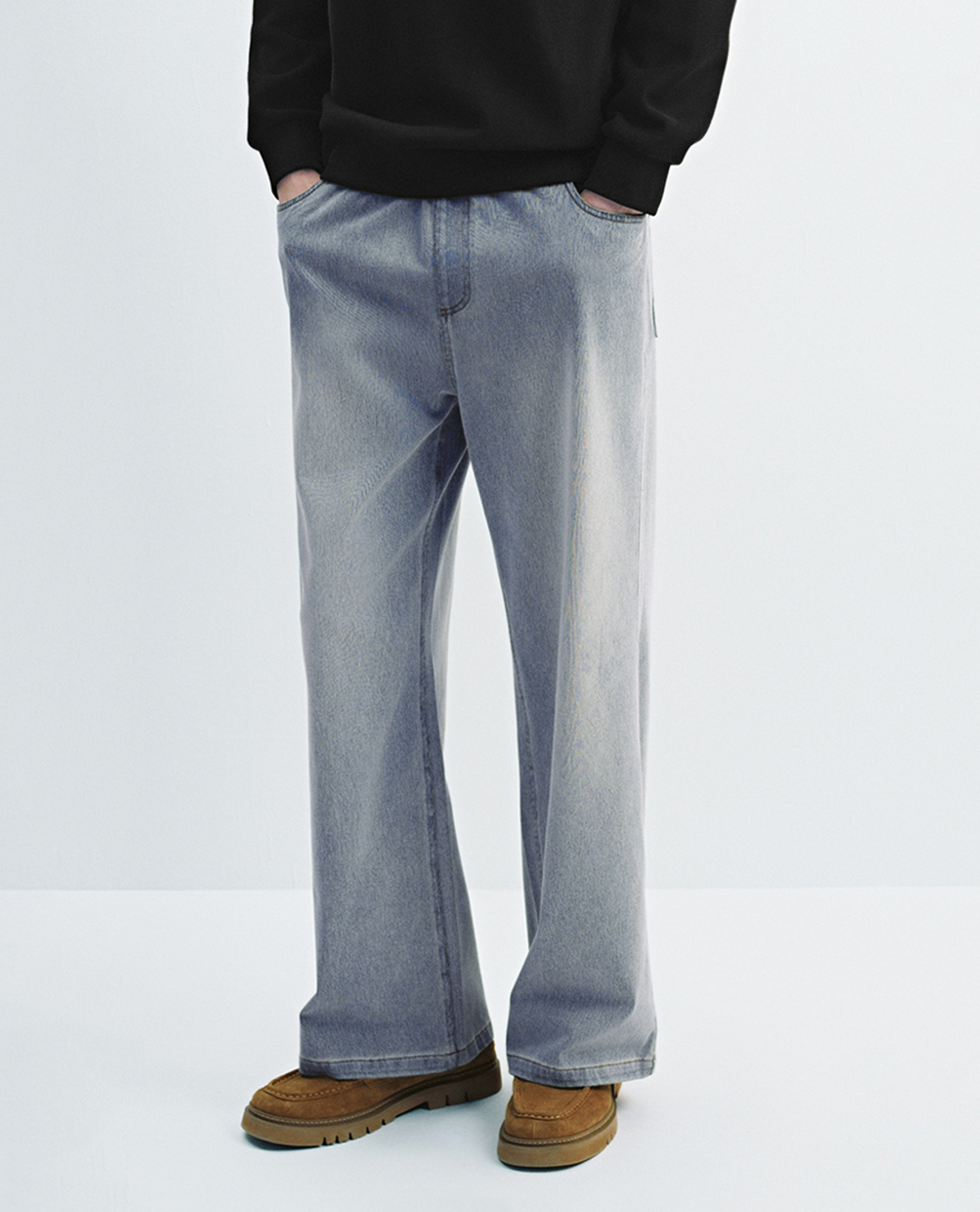 URBAN REVIVO - Quần jeans nam ống rộng lưng thun phối dây rút