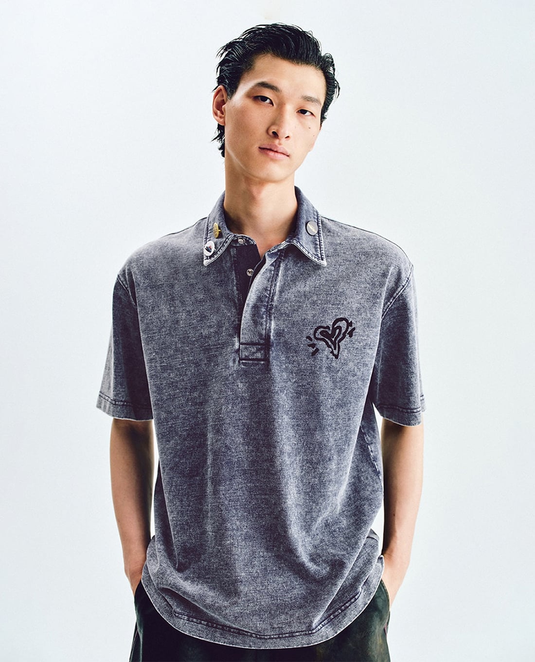 URBAN REVIVO - Áo polo nam tay ngắn wash bạc