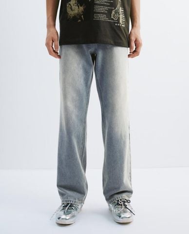  URBAN REVIVO - Quần jeans nam ống đứng wash bạc 