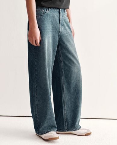  URBAN REVIVO - Quần jeans nam ống rộng wash bạc 