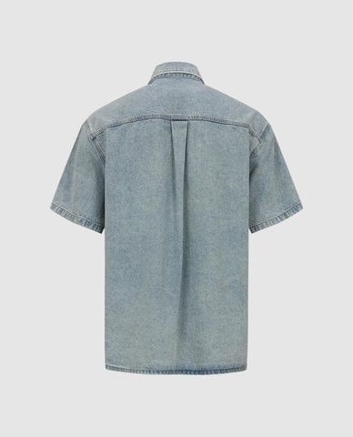  URBAN REVIVO - Áo sơ mi denim nam tay ngắn phối hoa 